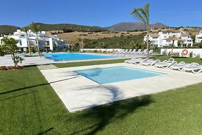 Stylish 2-Bed Apartment | Alcazaba Lagoon...