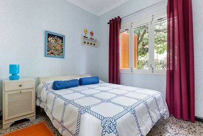 Pretty apartment with balcony