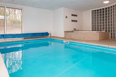 10 Personen Ferienhaus in Glesborg-By Traum