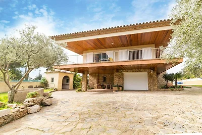Gezinsvriendelijke villa aan de Costa Brava