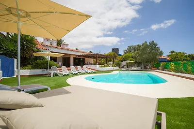 Villa mit beheiztem Pool auf Gran Canaria