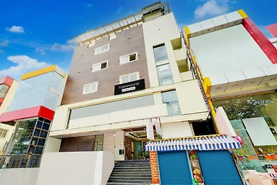 Super Townhouse MG Road