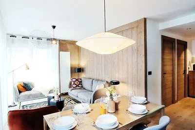 Wohnung mit Doppelbalkon im Herzen des Dorfes