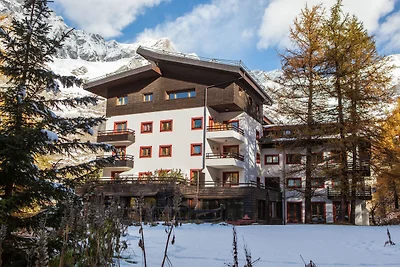 Appartamento contemporaneo vicino alla Ski...