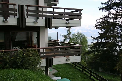 Freundliche Wohnung mit Bergblick