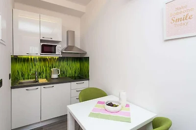Apartments Villa Peragro - Comfort Studio Apa...