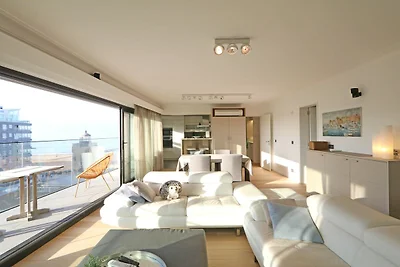 Schöne Reihenwohnung mit Meerblick