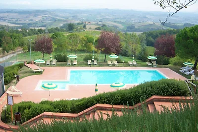 Wohnung mit Pool in Varna