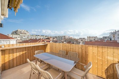 Schöne Wohnung mit Terrasse - Carre d"Or...