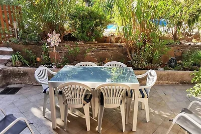 Häuser & Villen für 6 Personen