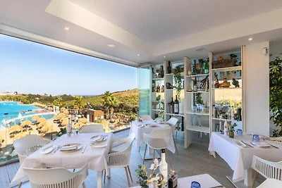 Appartement in de buurt van Crystal Lagoon in...