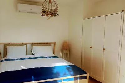 Two Bedroom Apartment with Terrace and Garden