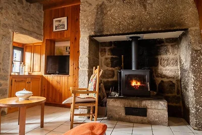 Charmantes Gîte in Frankreich mit Pool