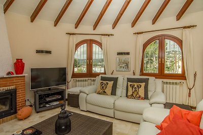 Wunderschöne Villa mit eigenem Swimmingpool i...