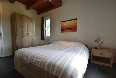 Freistehende Villa am Zeedijk mit Aussicht
