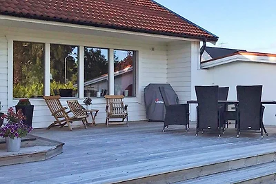 6 Personen Ferienhaus in STORAHÖGA-By Traum