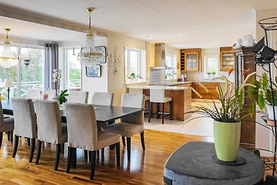 Maison de vacances pour 10 a KLÖVEDAL