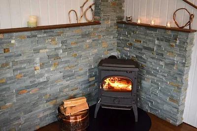 4 Personen Ferienhaus in Utvik-By Traum