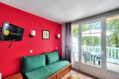 Wohnung in Lougratte nahe Pool & See