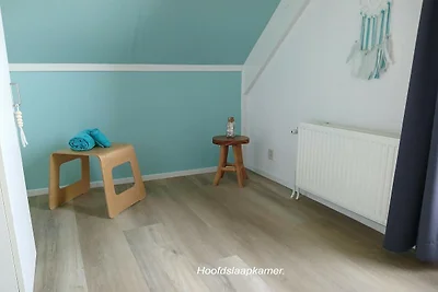 Villa für 6 Personen mit umzäuntem Garten