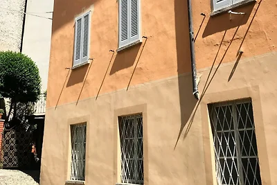 Wohnung mit Garten in Cannero