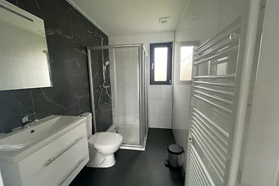 Ferienhaus in Mol mit Terrasse und Wifi