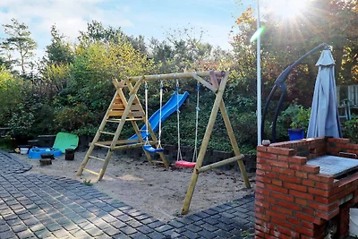 10 persone case ad Hadsund