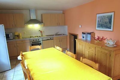 Casa vacanze a Treignes con giardino
