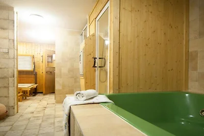 Wohnung in Meran mit Schwimmbecken
