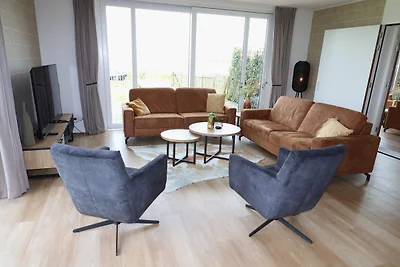 Villa en Frisia con alquiler de barco
