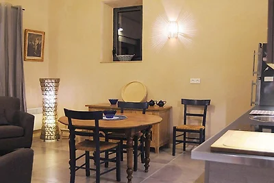 Vakantieappartement in Apt met zwembad