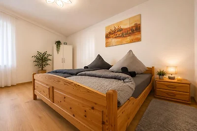 Zum Rheinberg – City Studio