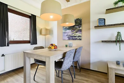 Casa con sauna, a 8 km. del Drielandenpunt