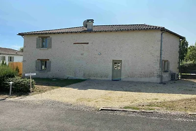 Villa in Frankreich mit Pool und Garten