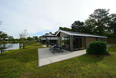 Ferienhaus in Mol mit Terrasse und Wifi