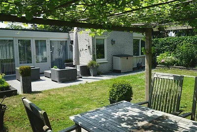 Holiday house in Ouddorp with 2 bedrooms