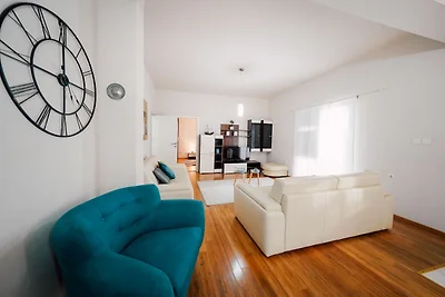 Geräumiges Apartment mit Pool