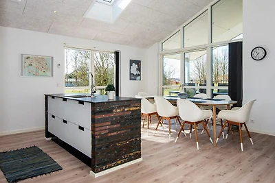 8 Personen Ferienhaus in Sydals