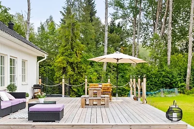 4 Personen Ferienhaus in NORRTÄLJE-By Traum