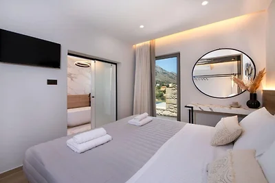 Villa Kournas für 12 Gäste mit Pool