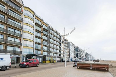 Les Petrels 601 con vista mare a Koksijde