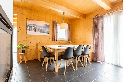 Grazioso chalet con vasca idromassaggio