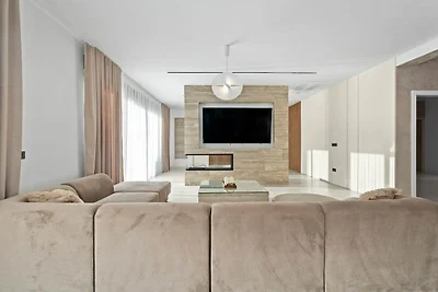 Villa Freedom - Five Bedroom House with...