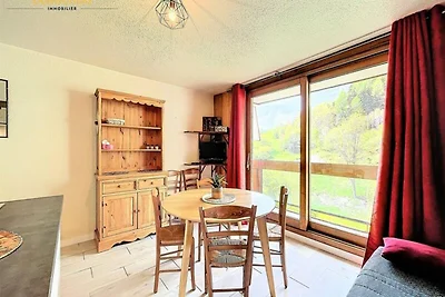 PIACEVOLE MONOLOCALE CON ALCOVA PER 5 PERSONE