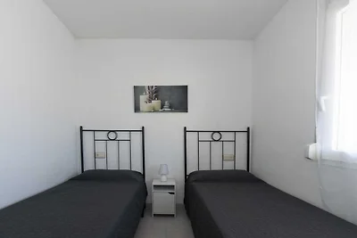 Wohnung in Roses mit Terrasse