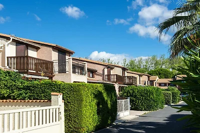 Comfortable terraced house in the Domaine Les...