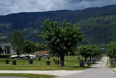 Mobilheim in der österreichischen Landschaft