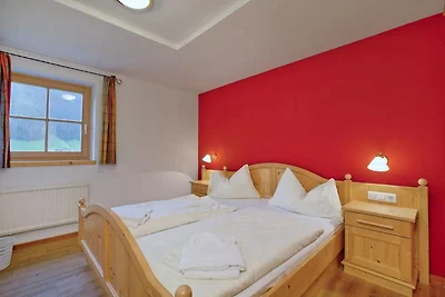 Chalet in Königsleiten nahe Skibus