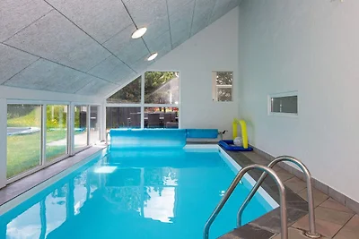 12 Personen Ferienhaus in Glesborg