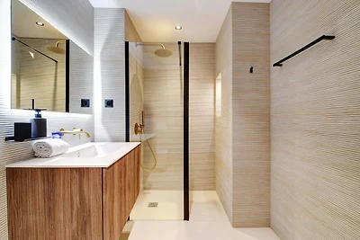 Modernes Souplex-Apartment mit Klimaanlage